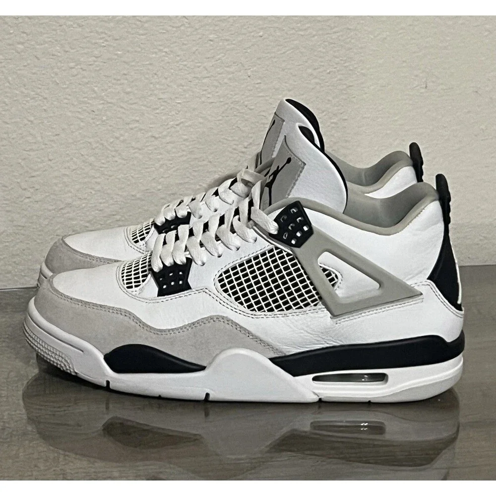 Jordan 4 Retro Military Black - DH6927-111 Size 10 With Box CLEAN